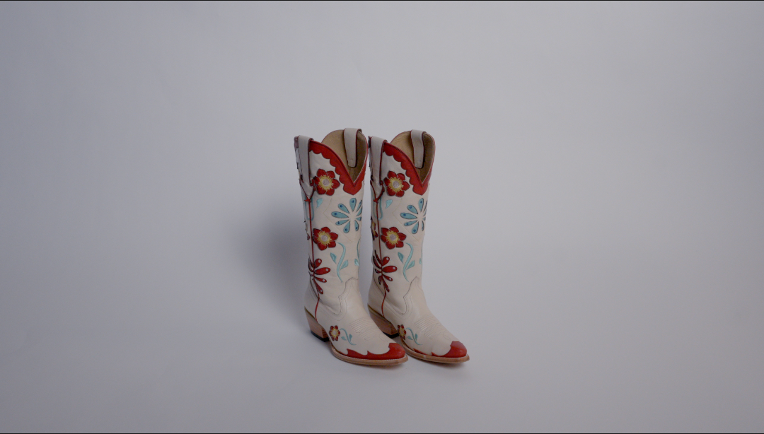 Lainey Wilson Boots