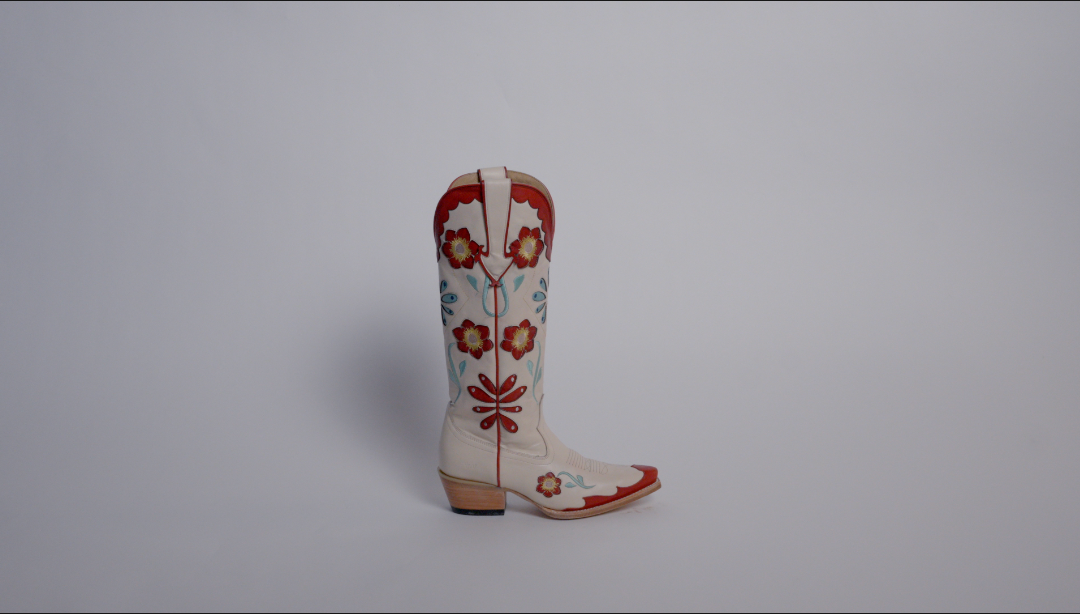 Lainey Wilson Boots